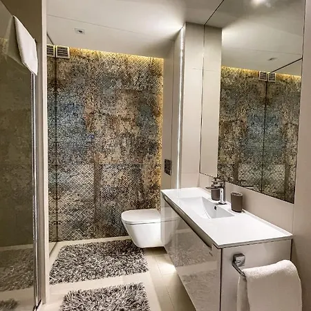 Lazarza 13 Apartman *