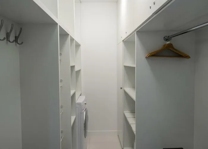 Апартаменты Lazarza 13